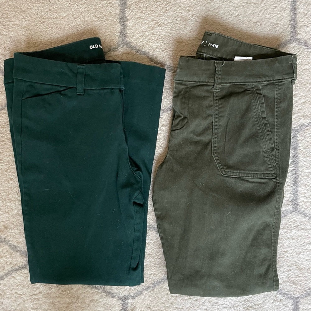 2pairs of  green cropped pixie pants, size 4